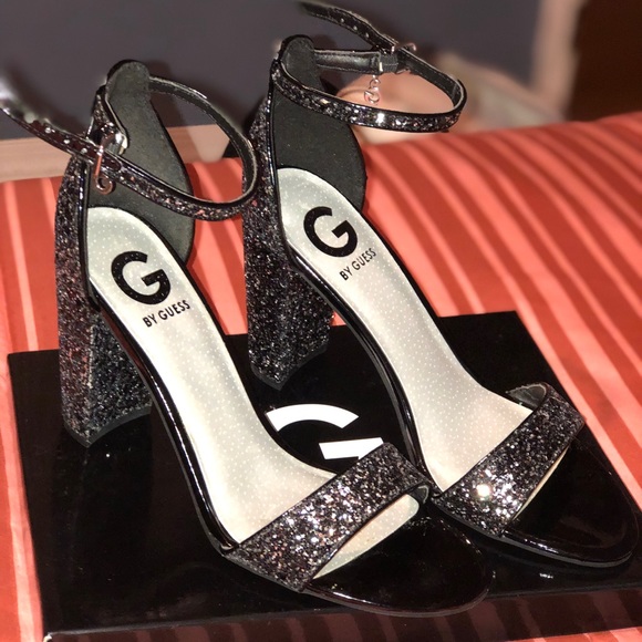 G by Guess Womens Shantel 7 Black LL, Size 8.0 - Picture 2 of 6